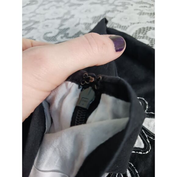 Cotton Black & White Floral Midi Skirt - Picture 8 of 12